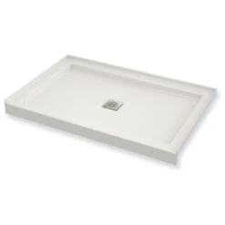 MAAX B3Square Rectangular Alcove Shower Base With Square Center Drain, White